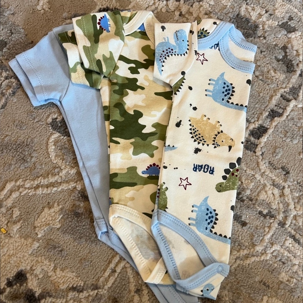 Dinosaur short sleeve onesies - Mon Cheri Baby